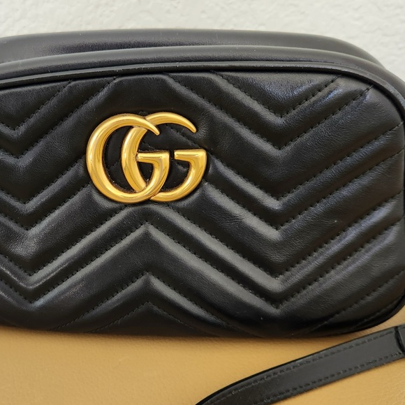 Gucci GG Marmont Small Shoulder Bag - Picture 4 of 12